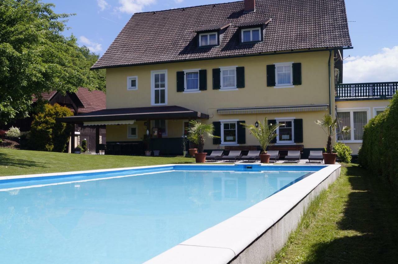 Pension Dobernig - Contactless Check In/Stay Klagenfurt am Woerthersee Luaran gambar