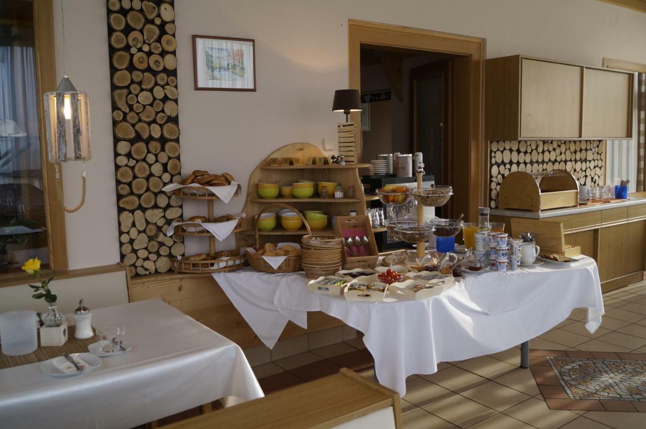 Pension Dobernig - Contactless Check In/Stay Klagenfurt am Woerthersee Luaran gambar