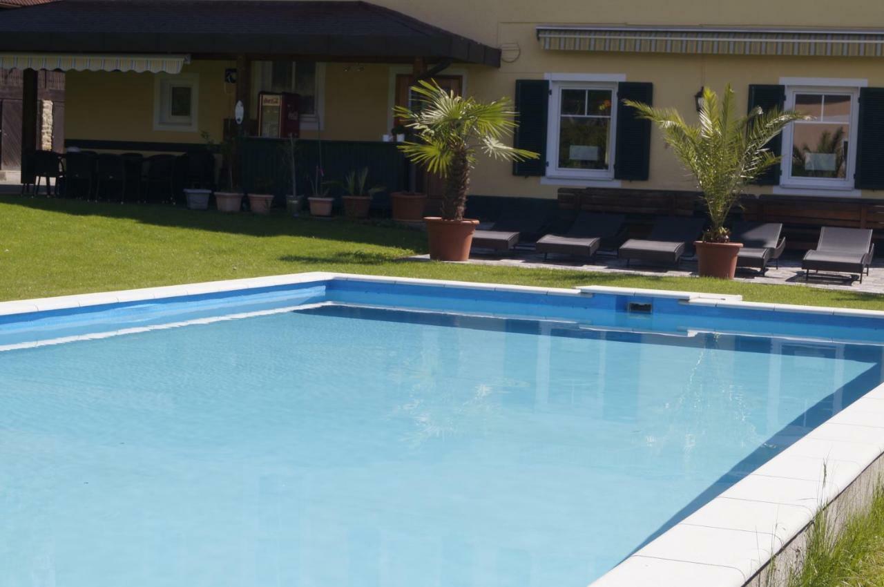 Pension Dobernig - Contactless Check In/Stay Klagenfurt am Woerthersee Luaran gambar